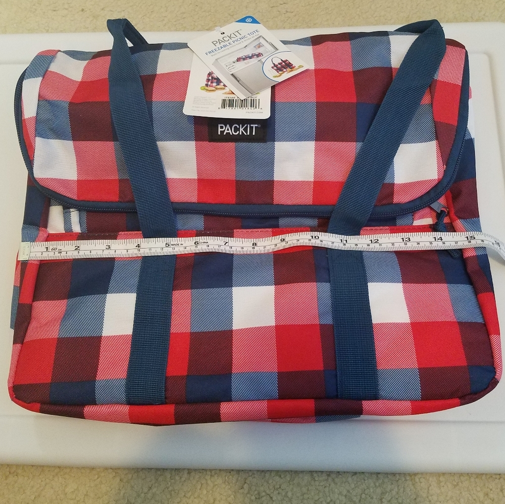 PACKIT Freezable Picnic Tote
